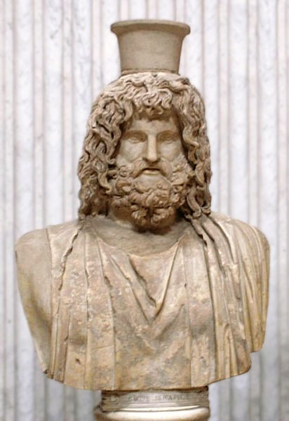 Sarapis, Musei Vaticani - foto: Marie-Lan Nguyen ('Jastrow'), Wikimedia Commons <http://commons.wikimedia.org/wiki/File:Serapis_Pio-Clementino_Inv689_n2.jpg>