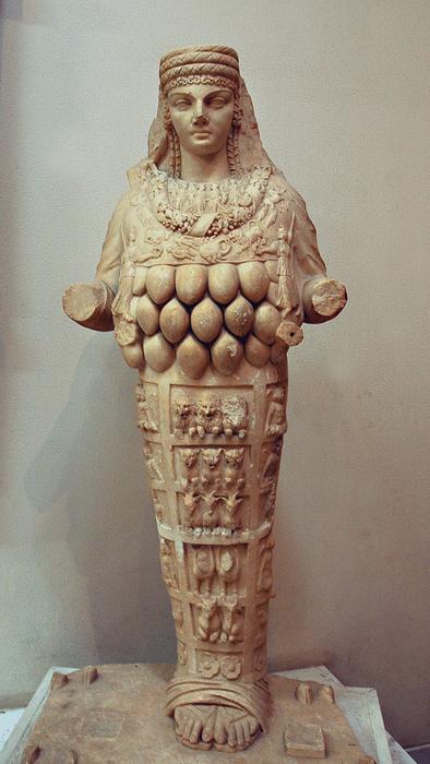 Kopie van cultusbeeld van Artemis van Ephesus, uit Lepcis Magna, Archeologisch Museum van Tripoli - foto: www.livius.org