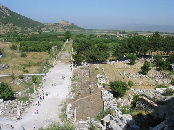 Ephesus, weg van het theater naar de haven - foto: www.livius.org